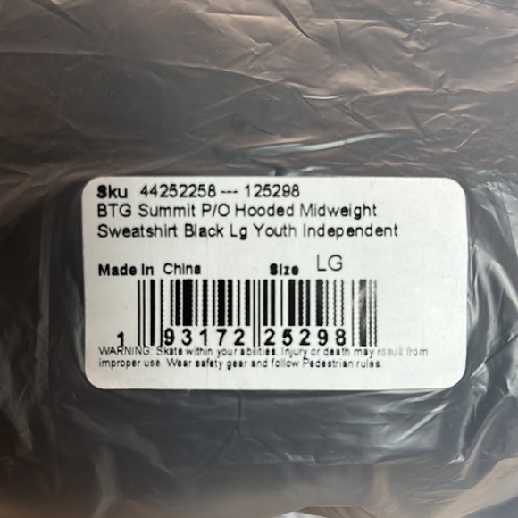 INDEPENDENT BTG SUMMIT YOUTH HOODIE - Picture 3 of 3